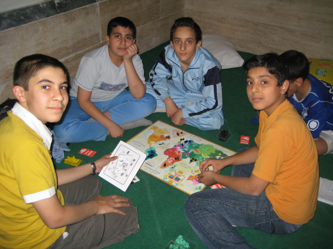 اردوی شبی در مدرسه
