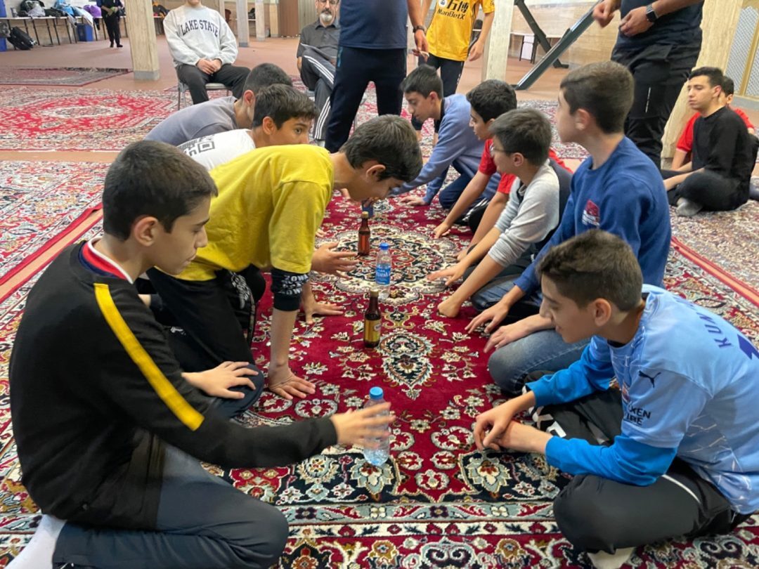 اردوی شبی در مدرسه پایه ۸