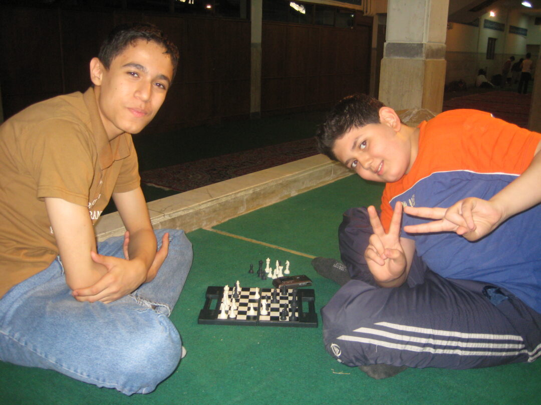 اردوی شبی در مدرسه