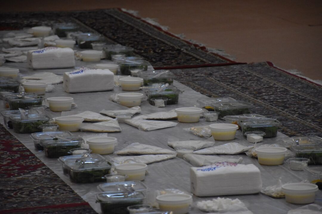 افطار پدر و پسری و شبی در مدرسه هشتم
