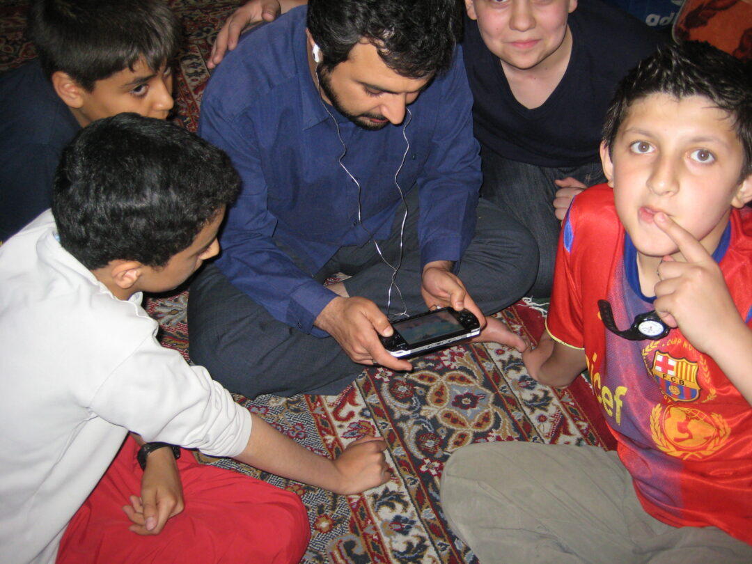 اردوی شبی در مدرسه
