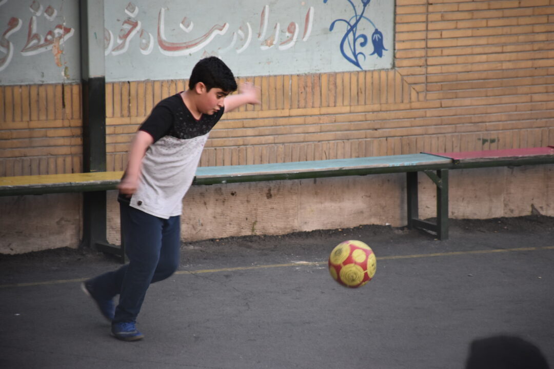 اردوی شبی در مدرسه