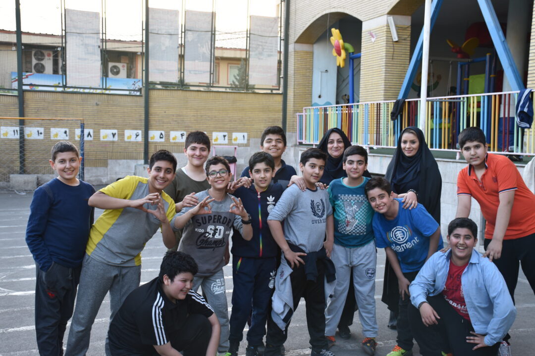 اردوی شبی در مدرسه