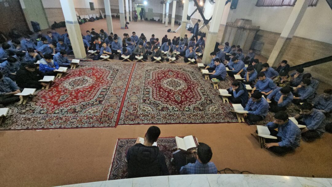 محفل نورانی انس با قرآن