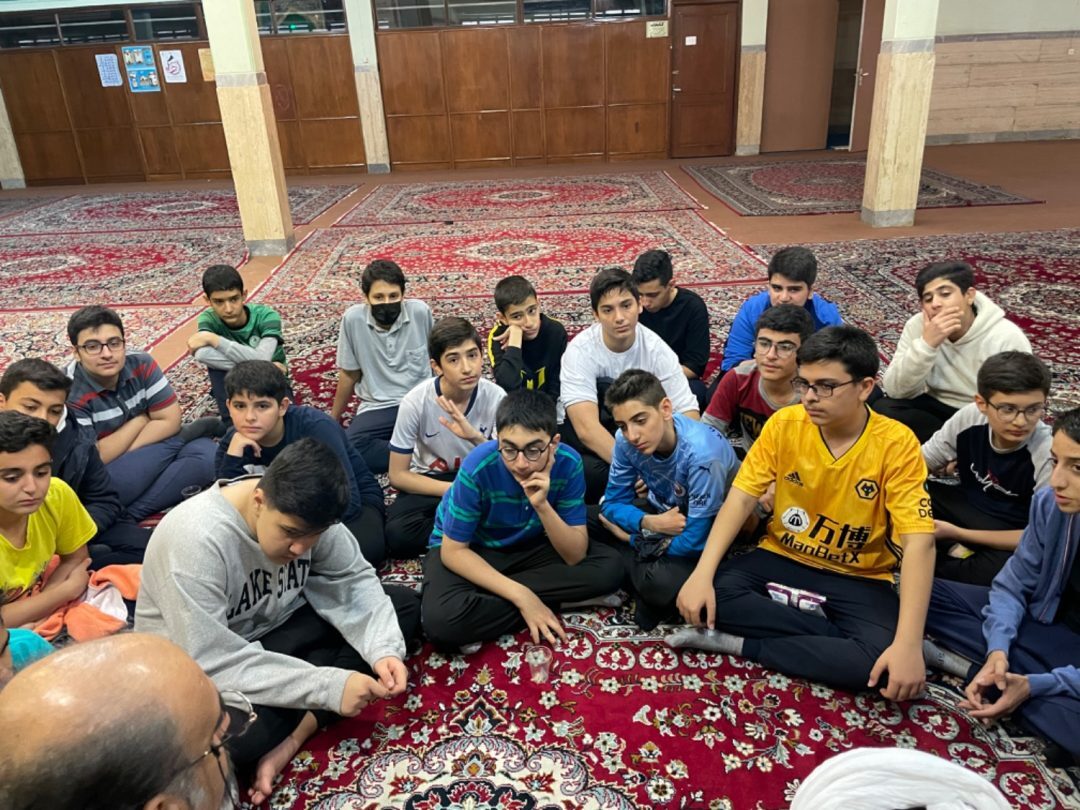 اردوی شبی در مدرسه پایه ۸