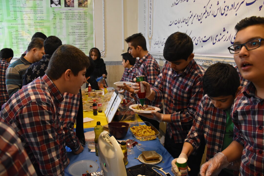 بازارچه خیریه