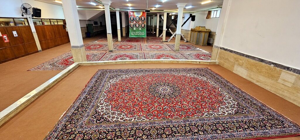 برگزاری نماز جماعت