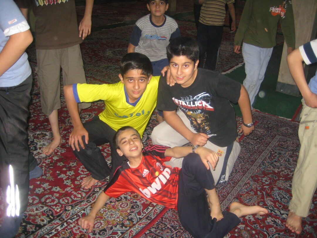 اردوی شبی در مدرسه