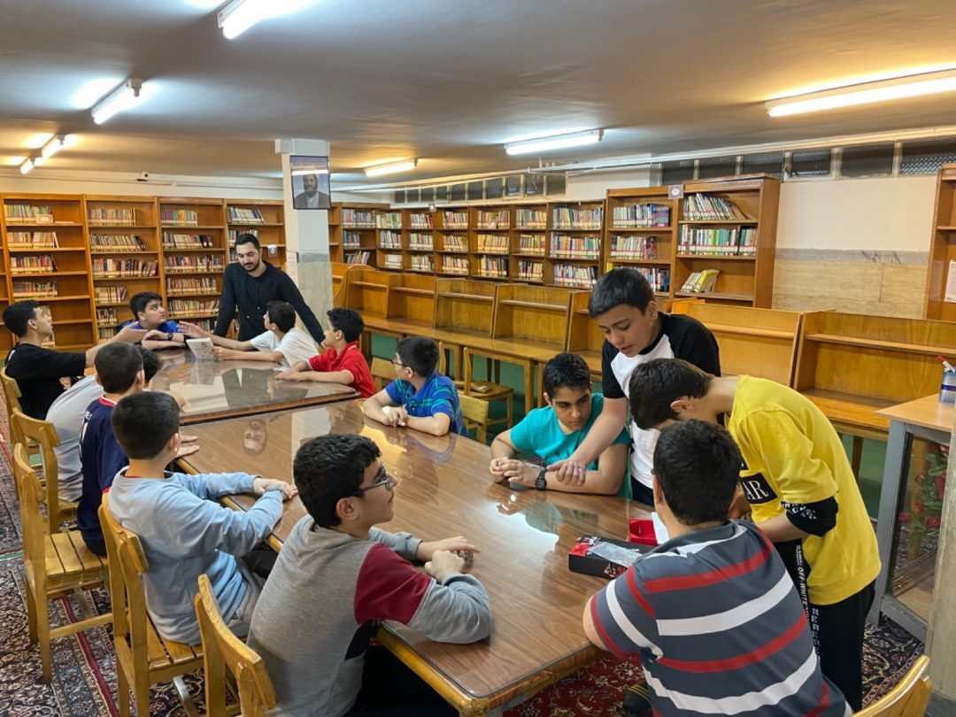 اردوی شبی در مدرسه پایه ۸