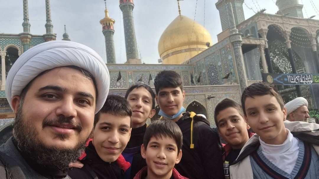 اردوی خانوادگی زیارتی قم در بیستمین سالگرد ارتحال ملکوتی مرحوم مغفور حضرت حجة الاسلام والمسلمین حاج آقای صمیمی(ره)موسس فقید مجتمع