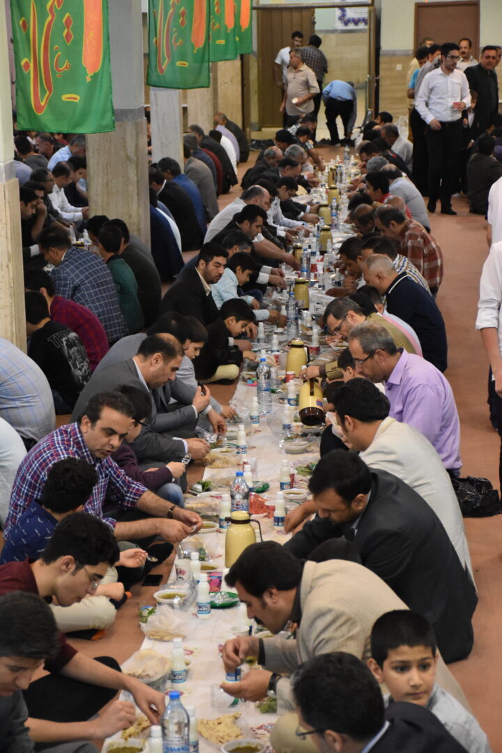 جشن بزرگ سفره مودت ( افطاری )