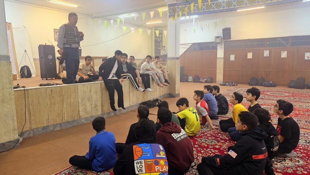 اردوی شبی در مدرسه پایه هفتم