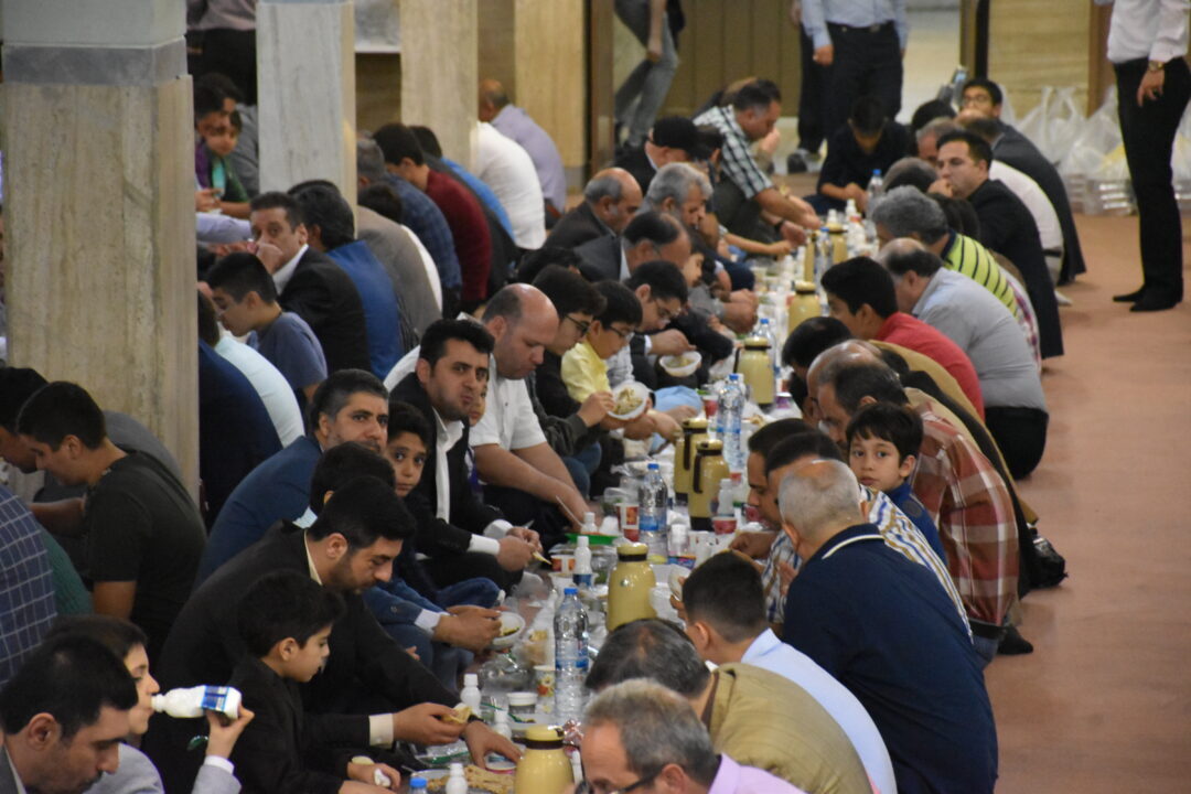 جشن بزرگ سفره مودت ( افطاری )