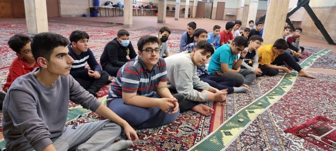 اردوی شبی در مدرسه پایه ۸