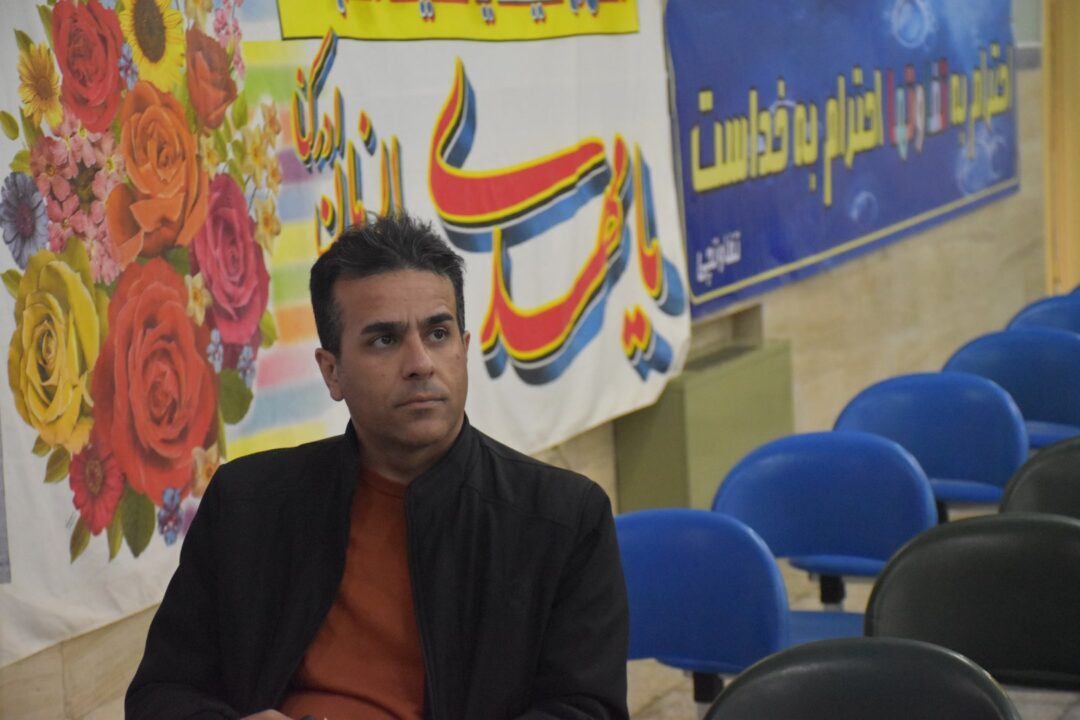 افطار پدر و پسری و شبی در مدرسه هشتم