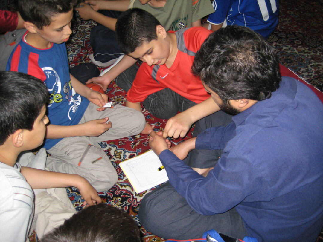 اردوی شبی در مدرسه