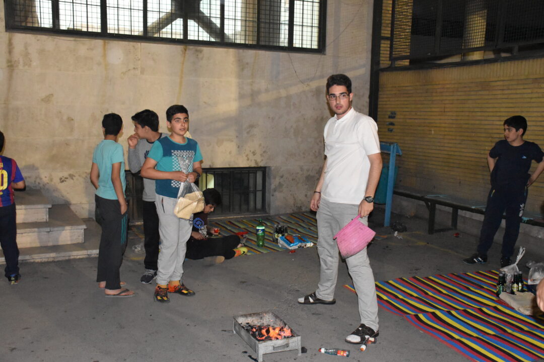 اردوی شبی در مدرسه