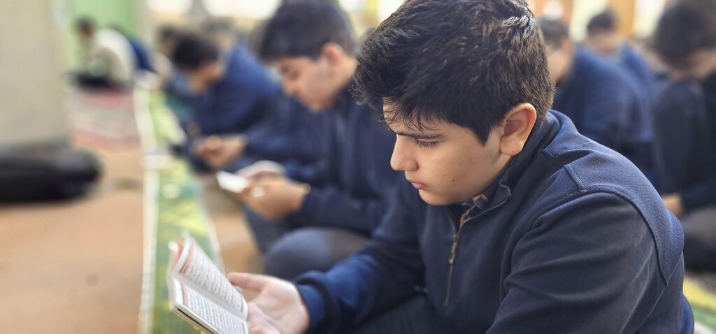 محفل قرار عاشقی