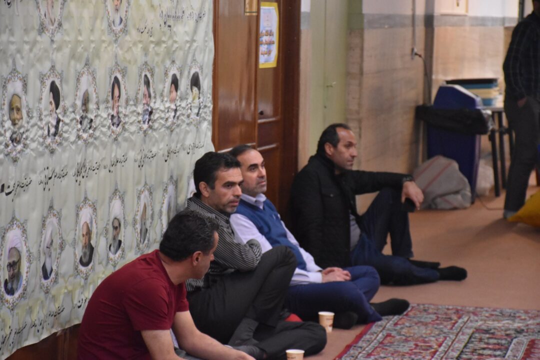 افطار پدر و پسری و شبی در مدرسه هشتم