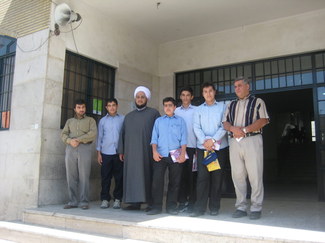 تقدیر از دانش آموزان
