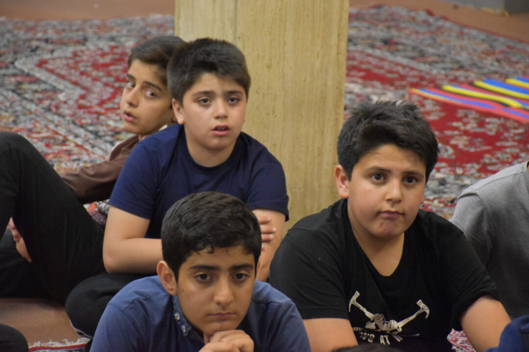 اردوی شبی در مدرسه