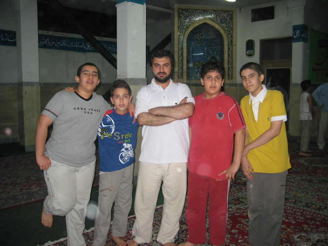 اردوی شبی در مدرسه