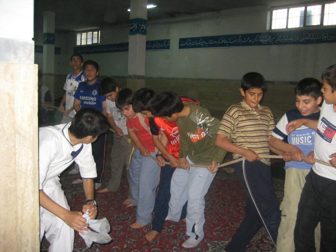 اردوی شبی در مدرسه