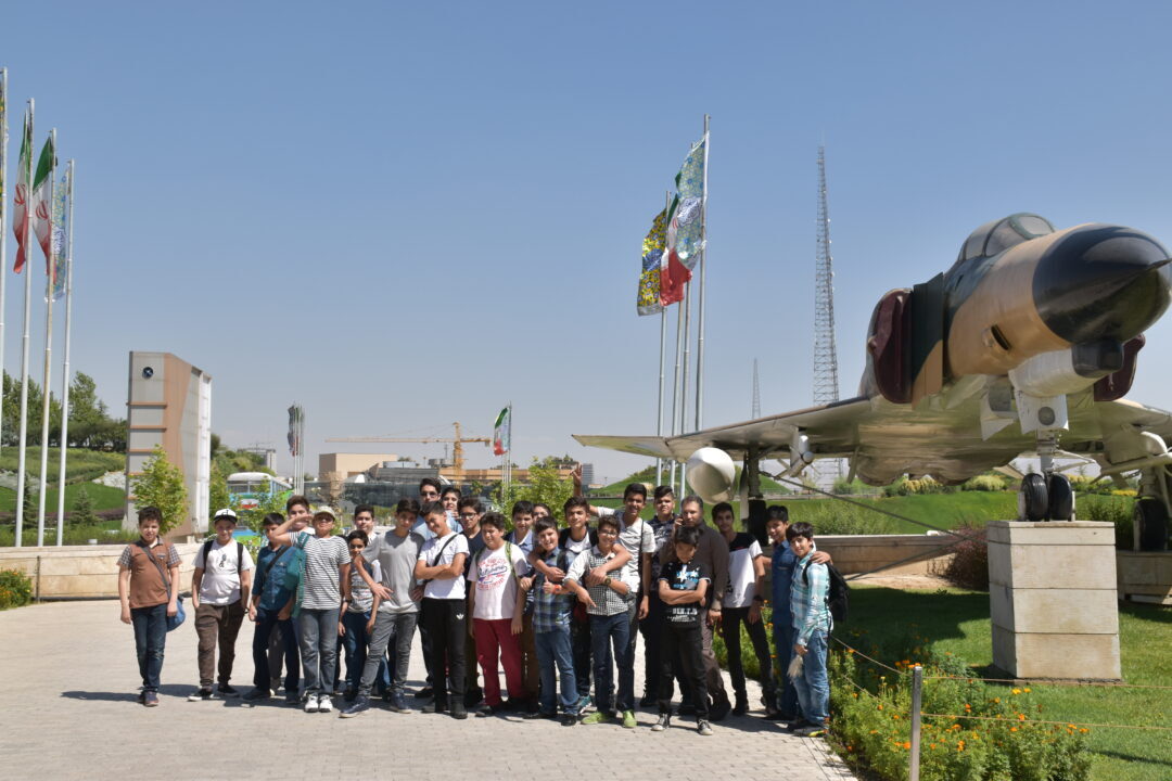 اردوی باغ موزه دفاع مقدس
