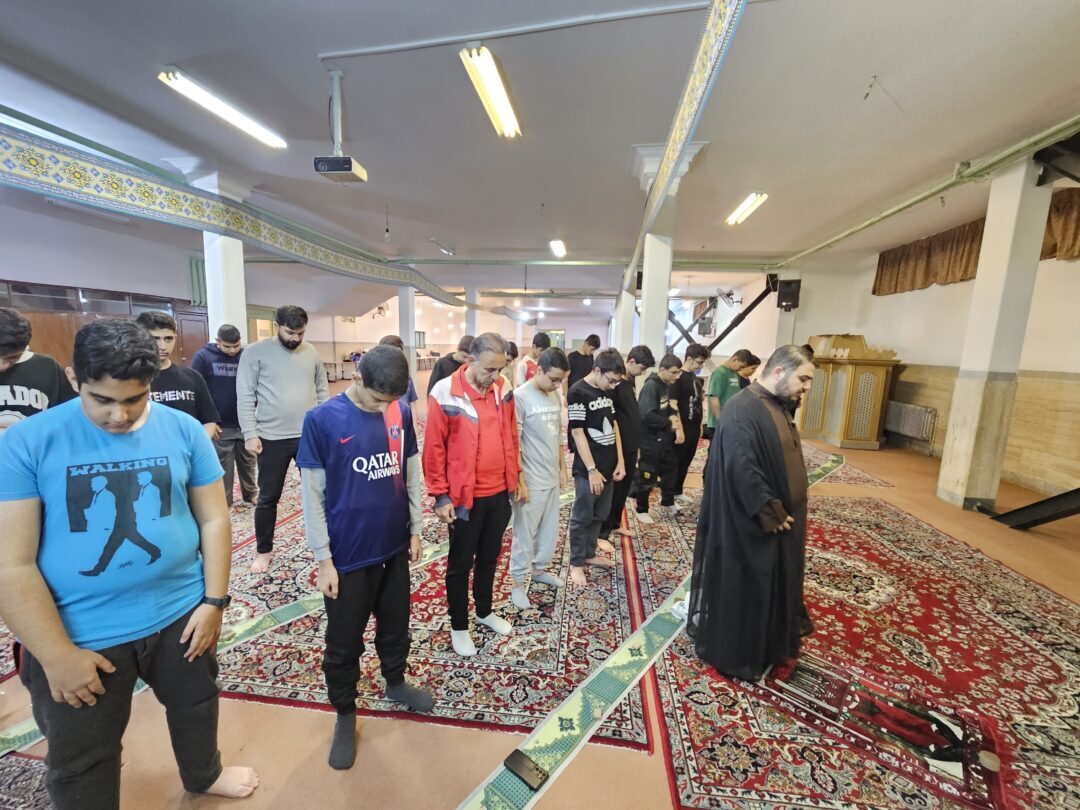 اردوی یک روز در مدرسه پایه نهم