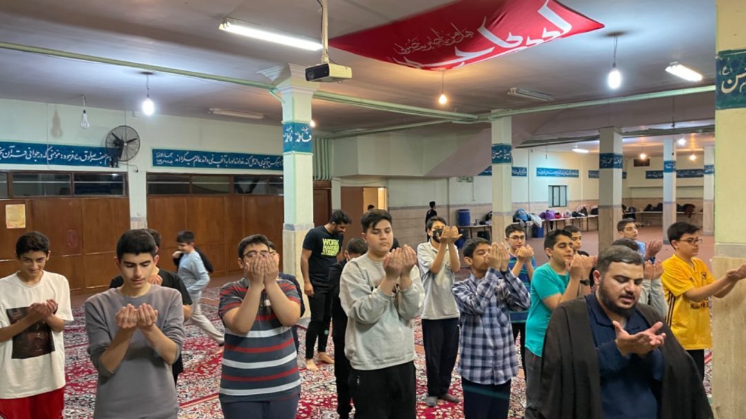 اردوی شبی در مدرسه پایه ۸
