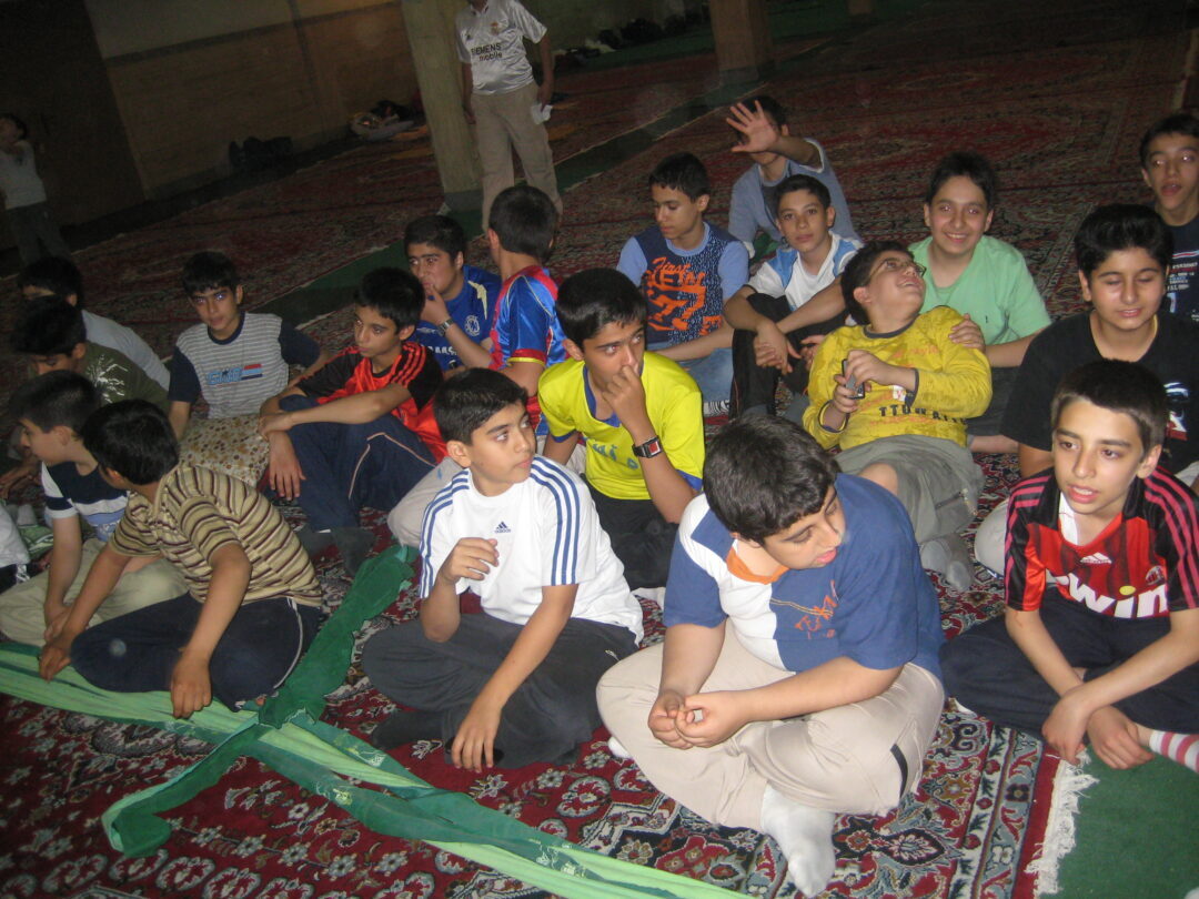 اردوی شبی در مدرسه