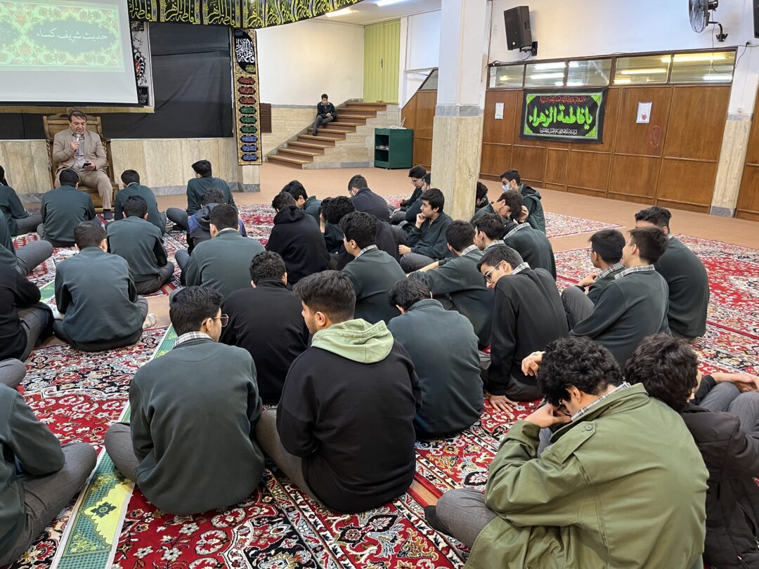 قرار عاشقی(ویژه برنامه فرهنگی/مذهبی)دبیرستان دوره دوم