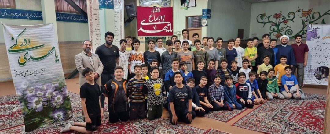 اردوی شبی در مدرسه پایه ۷ بمناسبت نیمه شعبان