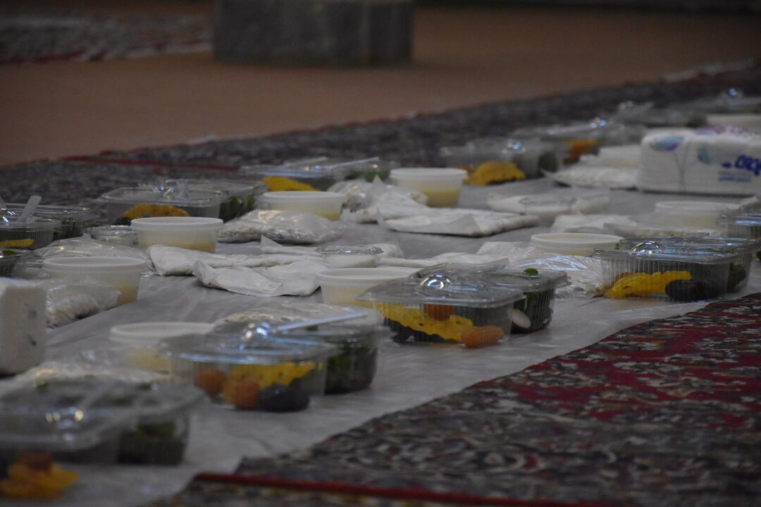 افطار پدر و پسری و شبی در مدرسه هشتم