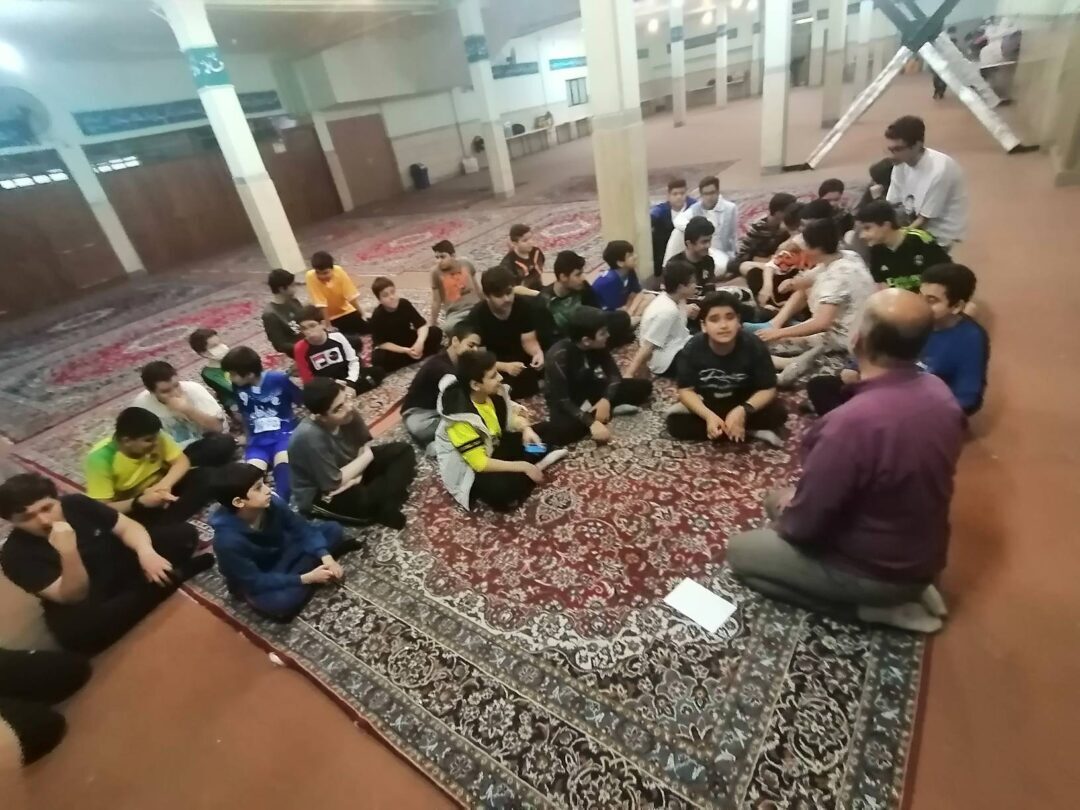 اردوی شبی در مدرسه پایه ۷ بمناسبت نیمه شعبان