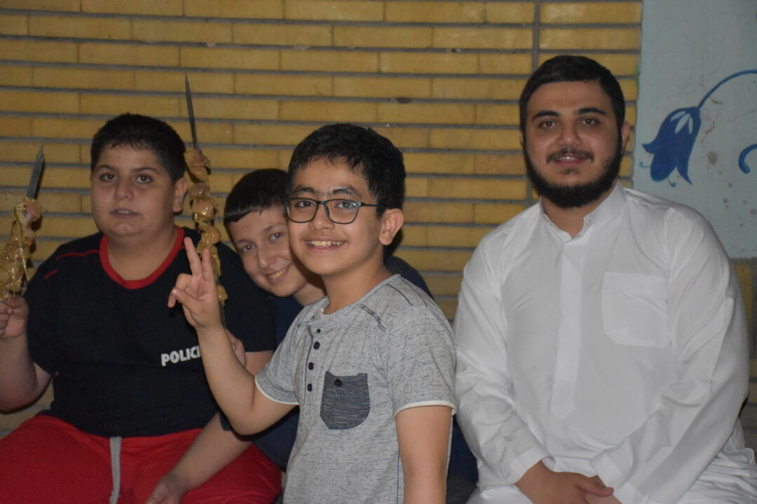 اردوی شبی در مدرسه