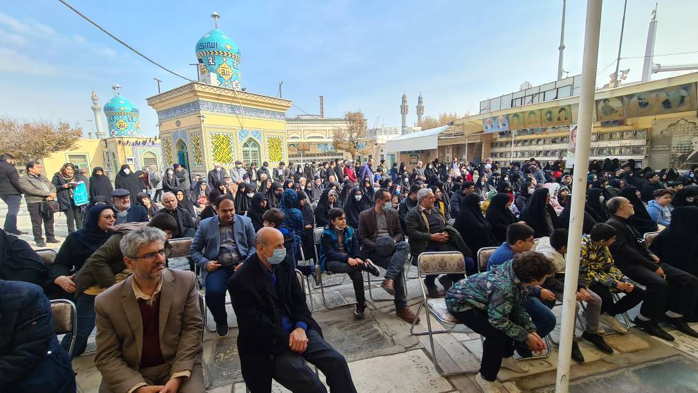 اردوی خانوادگی زیارتی قم در بیستمین سالگرد ارتحال ملکوتی مرحوم مغفور حضرت حجة الاسلام والمسلمین حاج آقای صمیمی(ره)موسس فقید مجتمع