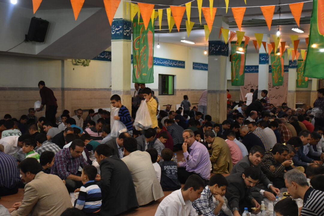 جشن بزرگ سفره مودت ( افطاری )