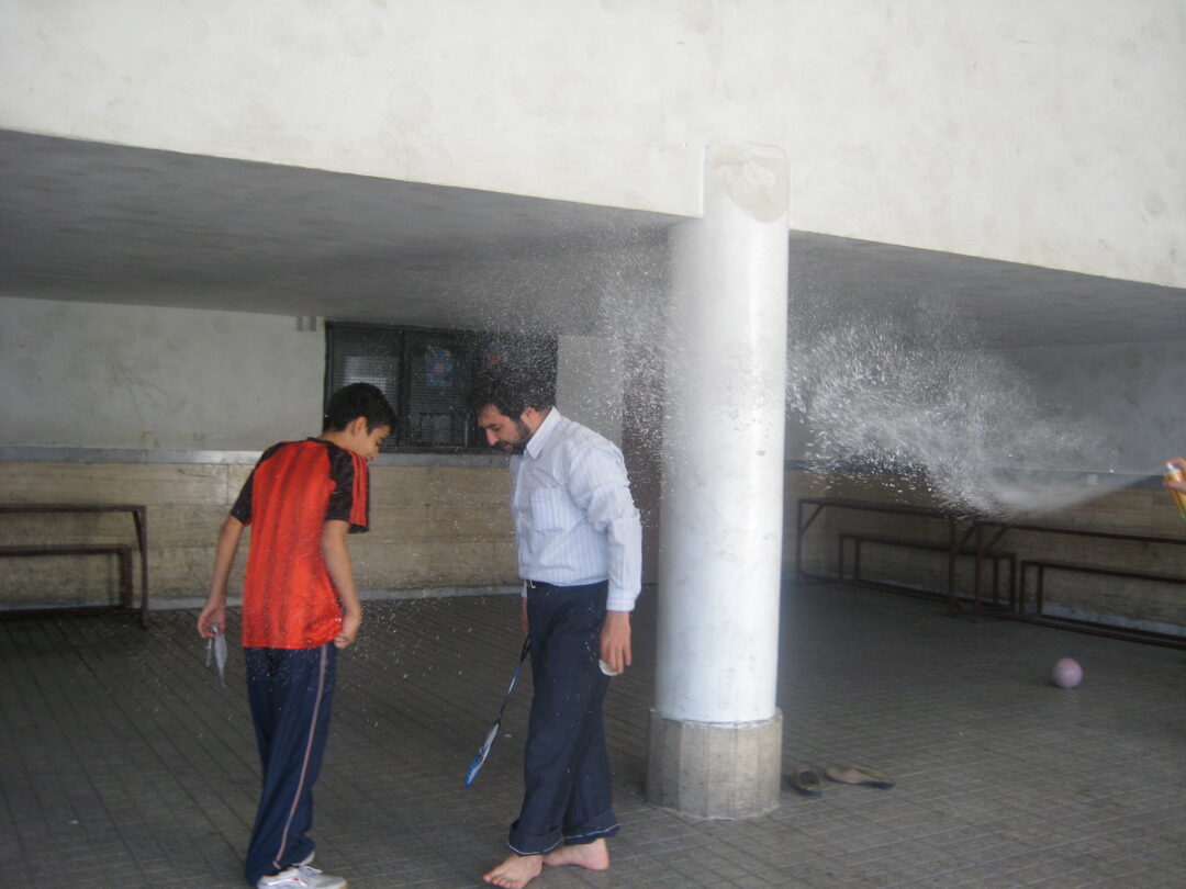 اردوی شبی در مدرسه