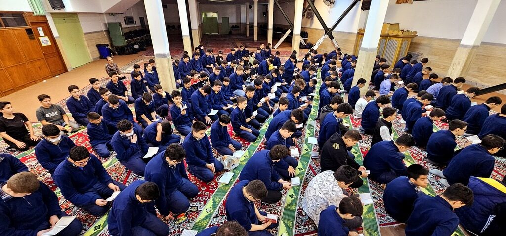 محفل قرار عاشقی