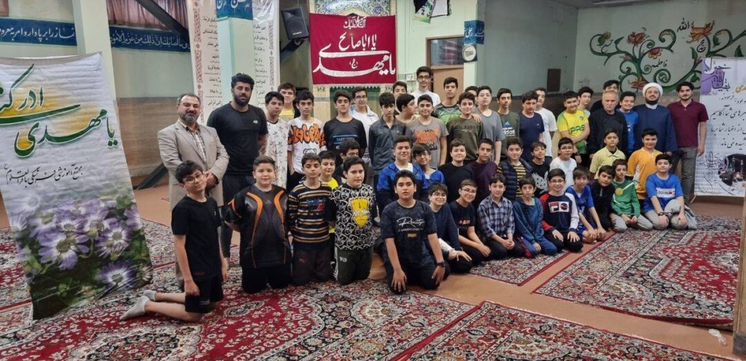 اردوی شبی در مدرسه پایه ۷ بمناسبت نیمه شعبان