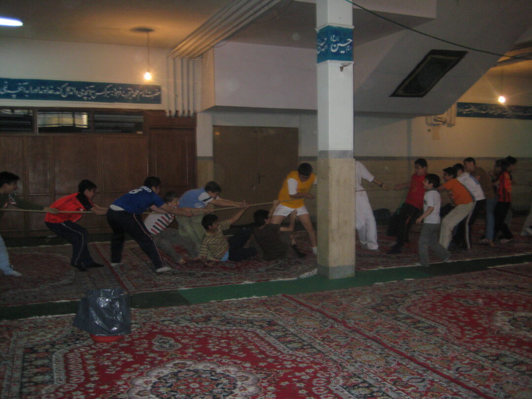 اردوی شبی در مدرسه