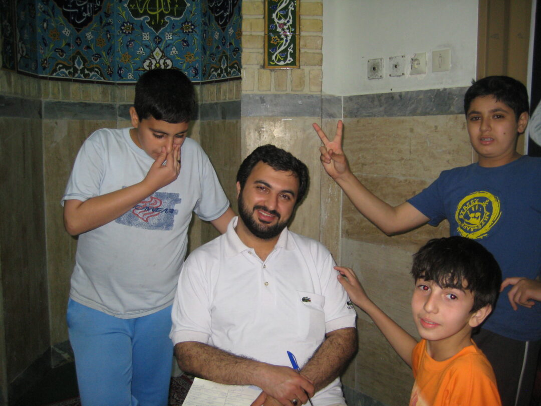 اردوی شبی در مدرسه