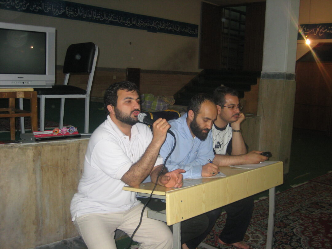 اردوی شبی در مدرسه