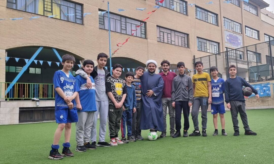 اردوی شبی در مدرسه پایه ۷ بمناسبت نیمه شعبان