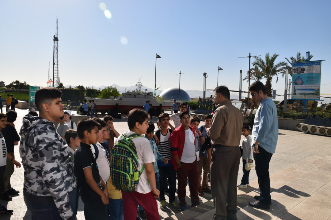 اردوی باغ موزه دفاع مقدس