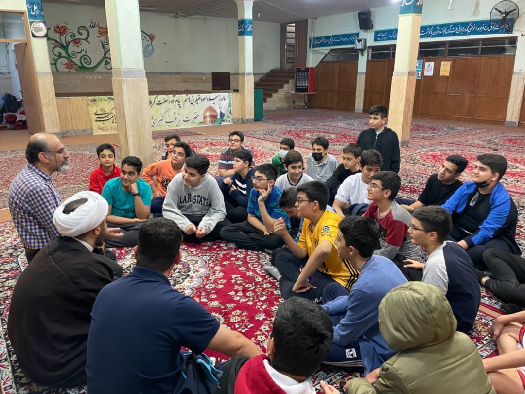 اردوی شبی در مدرسه پایه ۸