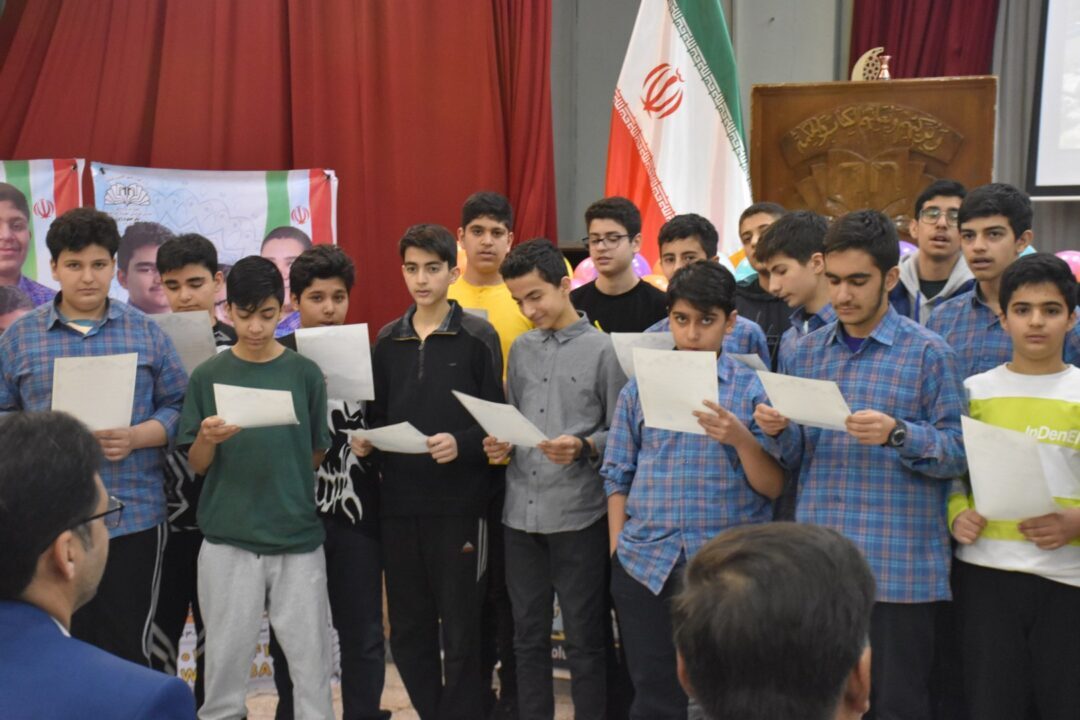 افطار پدر و پسری و شبی در مدرسه هشتم