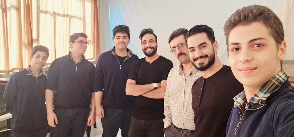روز دانش آموز ( بدون کیف و کتاب )