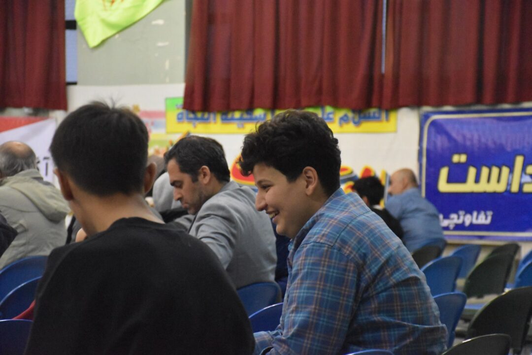 افطار پدر و پسری و شبی در مدرسه هشتم